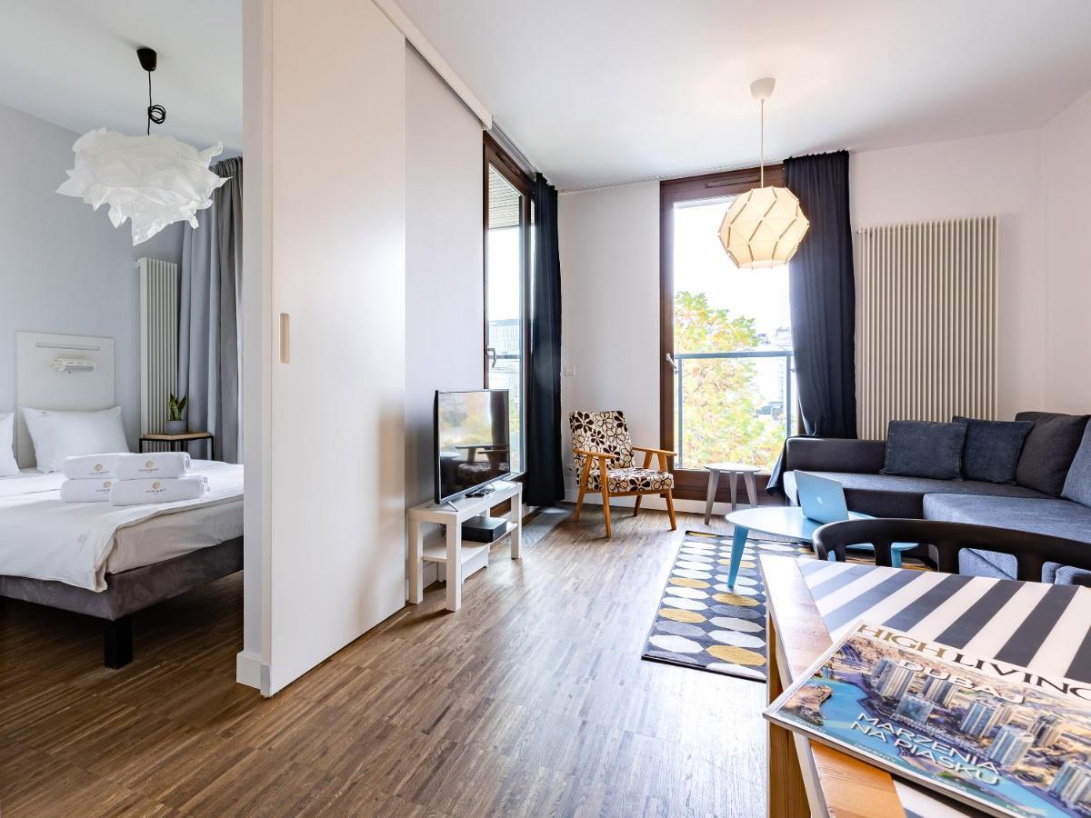 ורשה Kolejowa Aparthotel מראה חיצוני תמונה