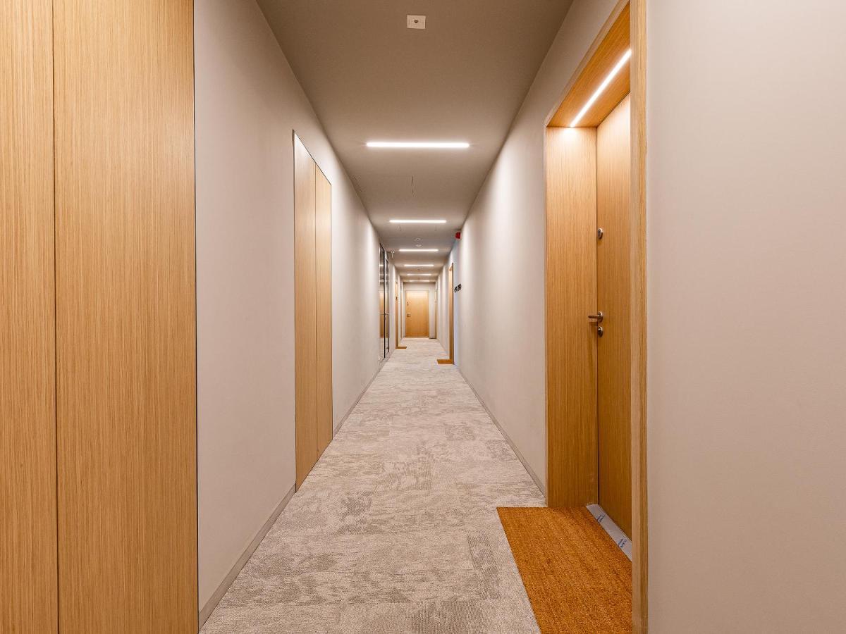 ורשה Kolejowa Aparthotel מראה חיצוני תמונה